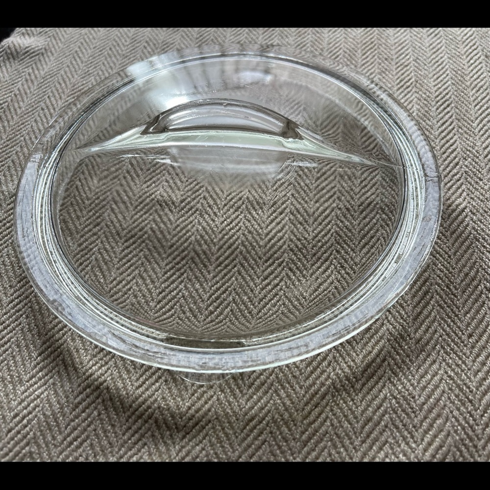 Vintage Pyrex Clear Glass Fin Handle Sauce Pot Lid 
6324-C 6323-C